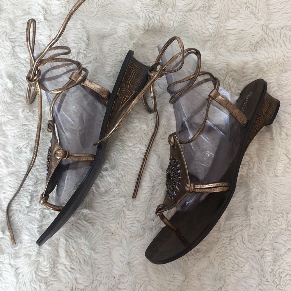 Hot Line Sandals - Picture 2 of 6